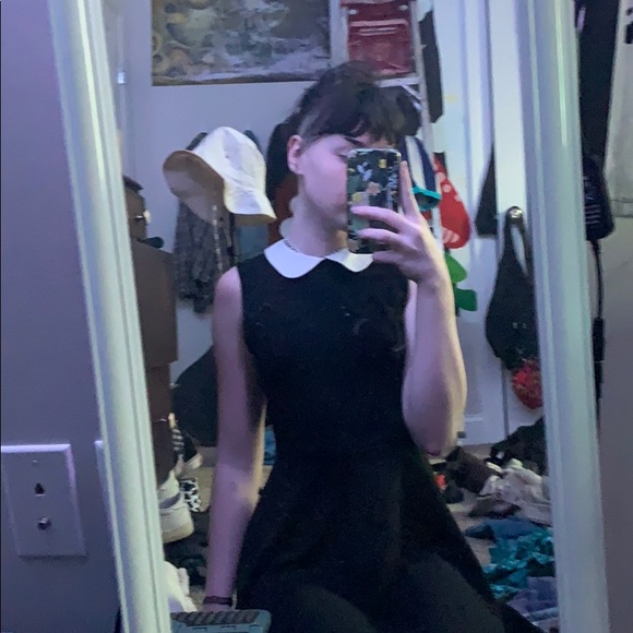 Black collared dress - Picture 3 of 3